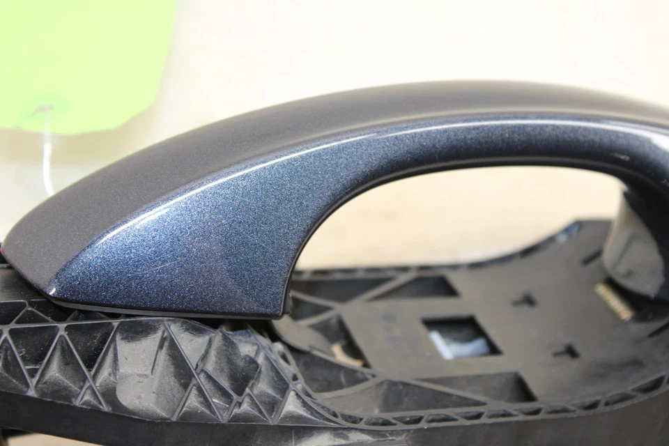 Оригинальная задняя правая наружная дверная ручка для Volkswagen GTI 2015-2021 годов выпуска NB32 - Изображение 3 из 4