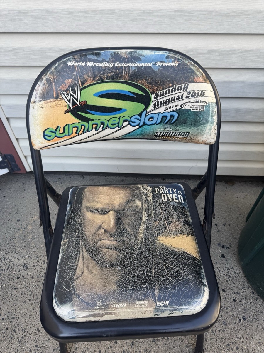WWE Summer Slam 2005 特別リングサイド パイプ椅子 $_57.JPG?set_id=8800005007