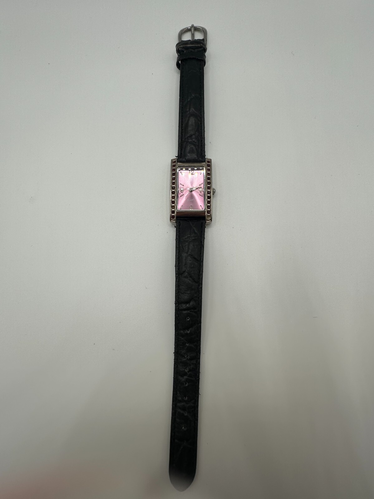 WOMENS FASHION WATCH WITH PINK DIAL