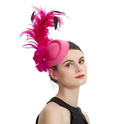 STUNNING HOT PINK FELT FASCINATOR WITH LONG FEATHERS, NETTING & FLOWER - Picture 2 of 3