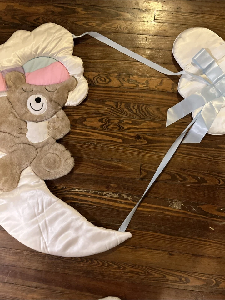 Piezas de pared de tela creativas Brushcreek de oso de peluche decoración de guardería vintage Foto 4 de 4