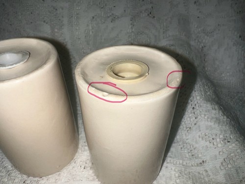 Vintage International Heartland Stoneware Salt and Pepper Shakers Farmhouse - Picture 18 of 19