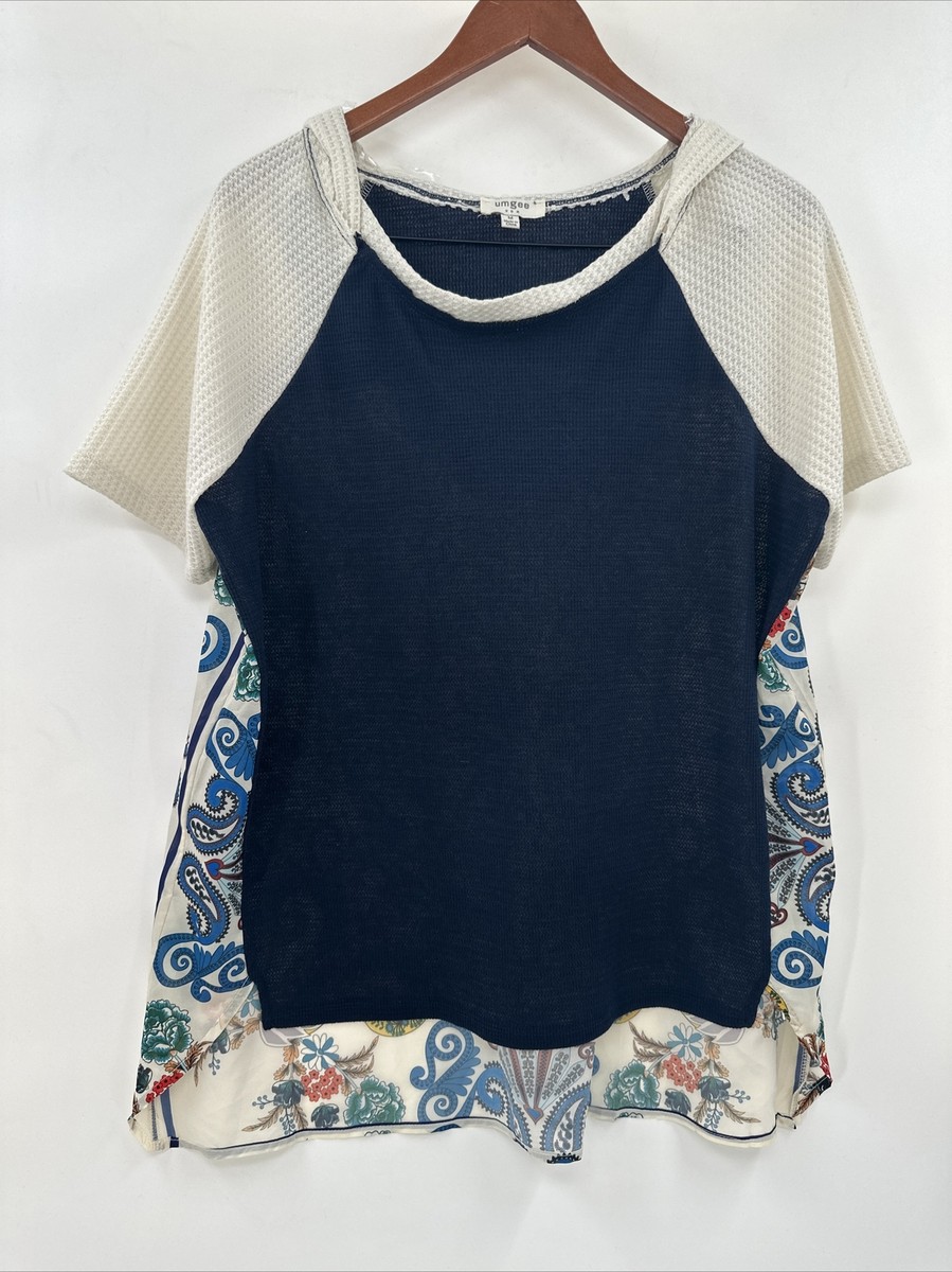 Umgee Waffle Knit Top With Floral Short Sleeves Medium