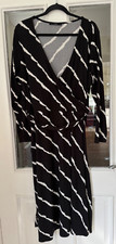 FAB GEORGE BLACK & WHITE V NECK STRIPED WRAP EFFECT LONG SLEEVED DRESS - SIZE 22