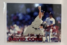 #124W David Cone Warming Track NY Yankees 1999 Fleer Tradition Baseball Card