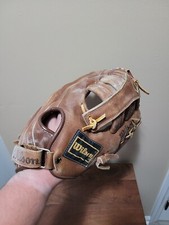 Wilson Force 4 Baseball Softball Glove A9834 Right Hand Throw 13  Select Cowhide