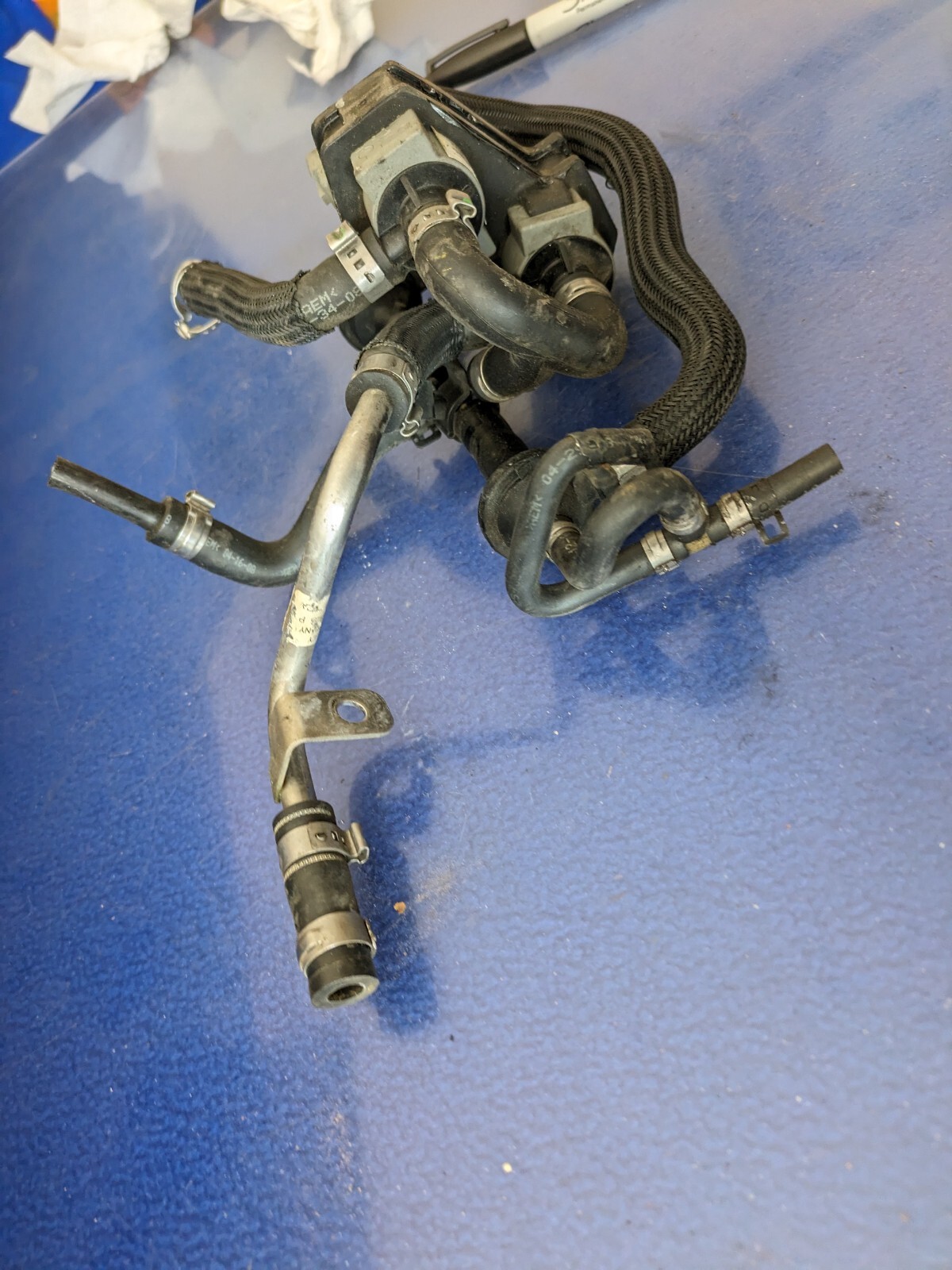 Bentley Continental Flying Spur 04-12 Vacuum valve hose tube assembly oem