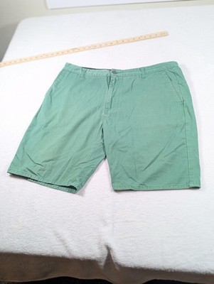 Volcom Men's Green Chino Shorts Flat Front Twill Slash Pockets Solid Logo