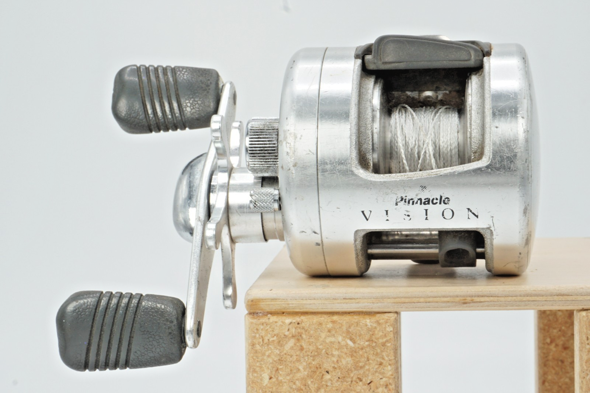 PINNACLE VISION VS 10 FISHING REEL #1 | eBay