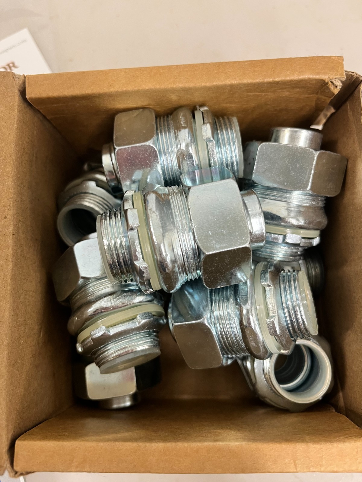 Emerson 4QS75T 3/4" Liquidtight Connector Straight – Lot of 10