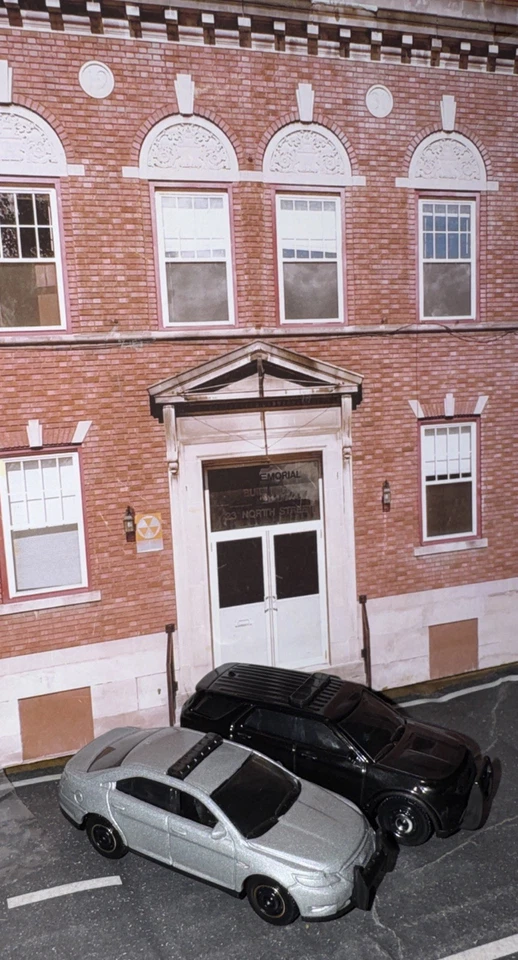 Lot Of 2 Matchbox Custom Unmarked Ford Interceptor 1 Black SUV & 1 Silver Sedan - Image 4 of 4