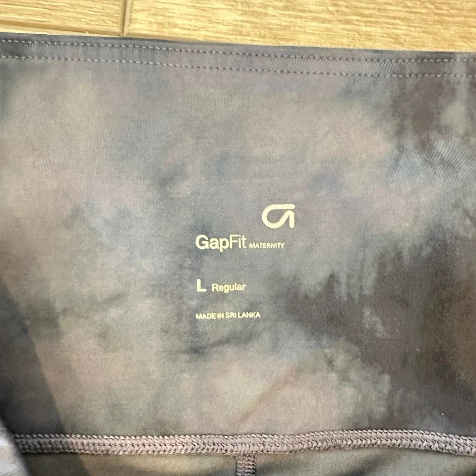 GapFit Maternity 7/8 Power Leggings Blue Black Tie Dye size Large Workout Gap - Image 3 of 4