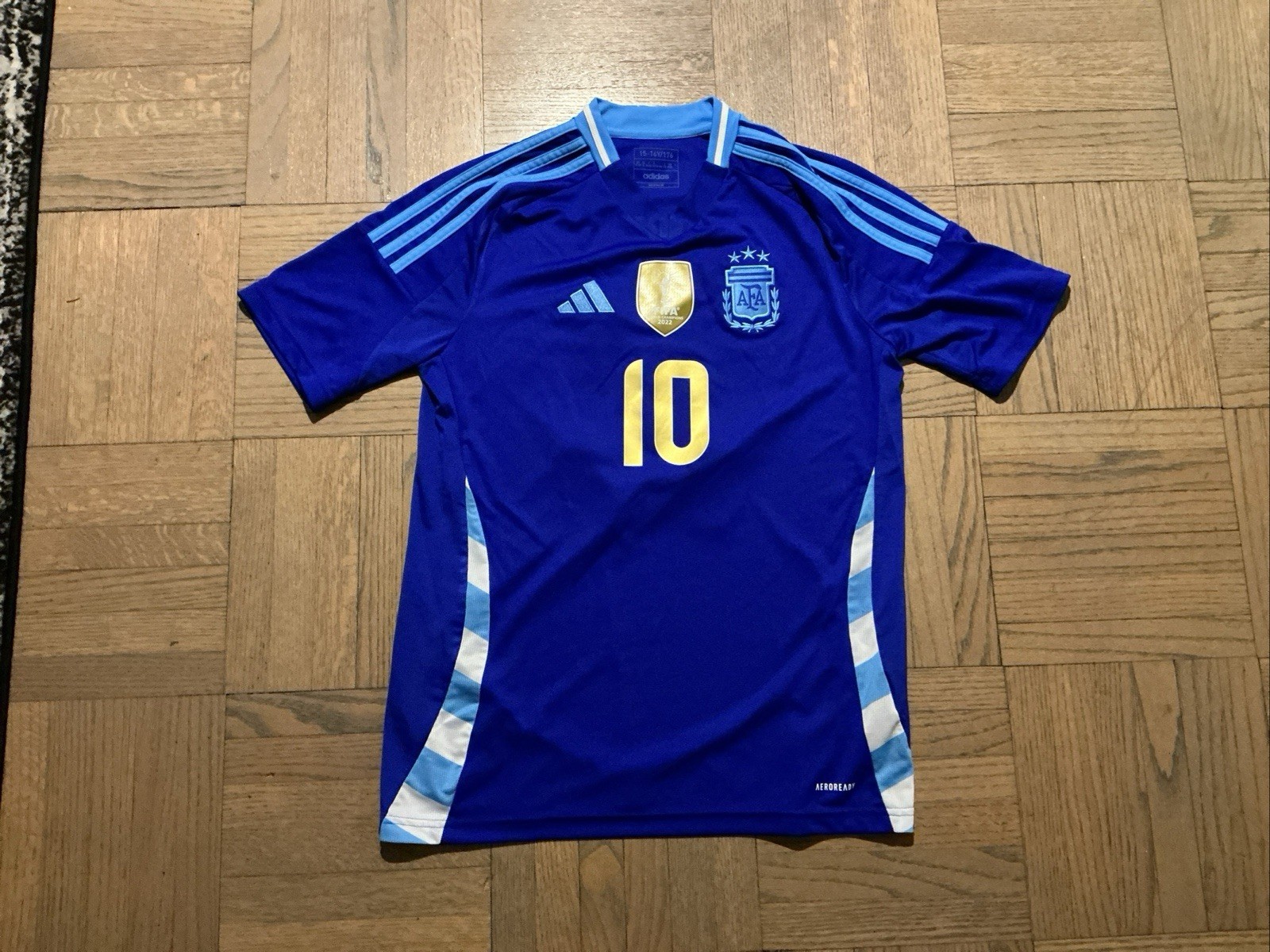 Messi 10 Argentina Adidas Worn Once Small