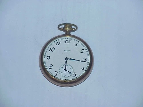 Vintage Elgin Mens 17 Jewel Pocket Watch That Needs Repair