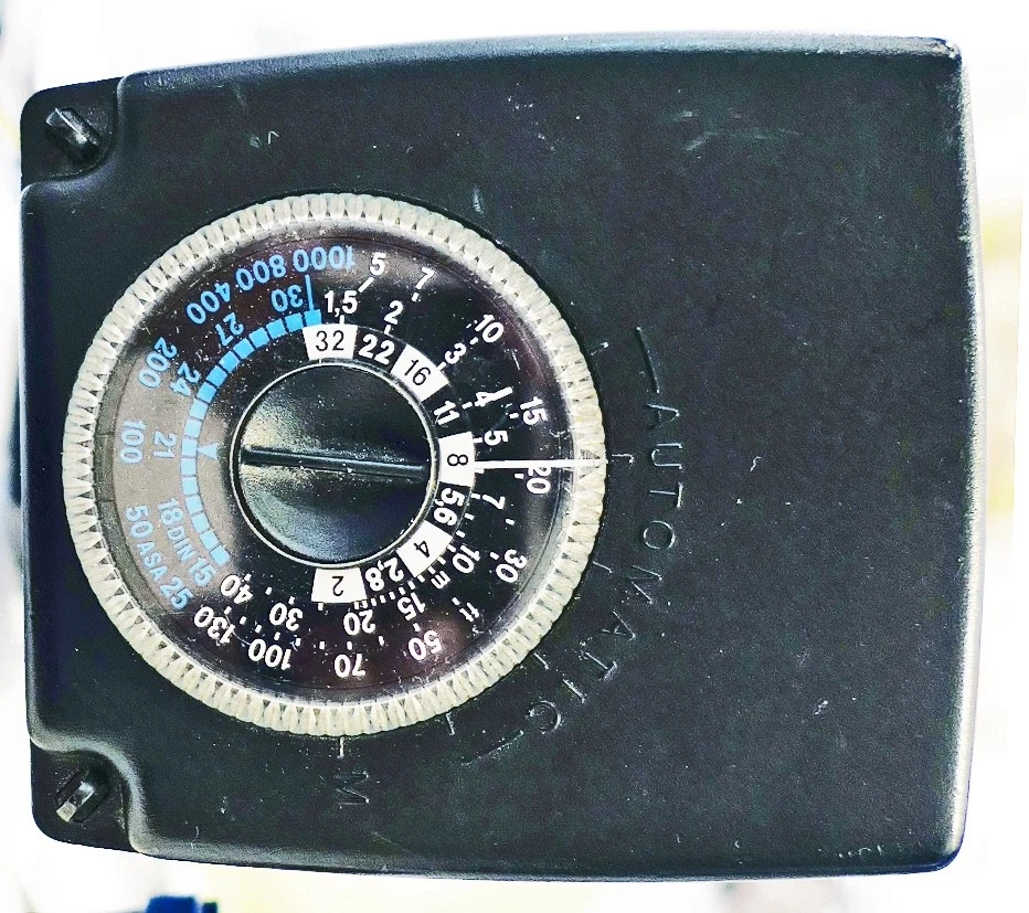Metz 45 CT-1 Professional Electronic Flash for Medium Format cameras, untested - Image 3 of 4