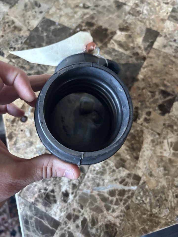Medidor de flujo de aire de bota de goma de admisión BMW E30 325e E28 528e M20 2,7 L OEM Foto 2 de 3