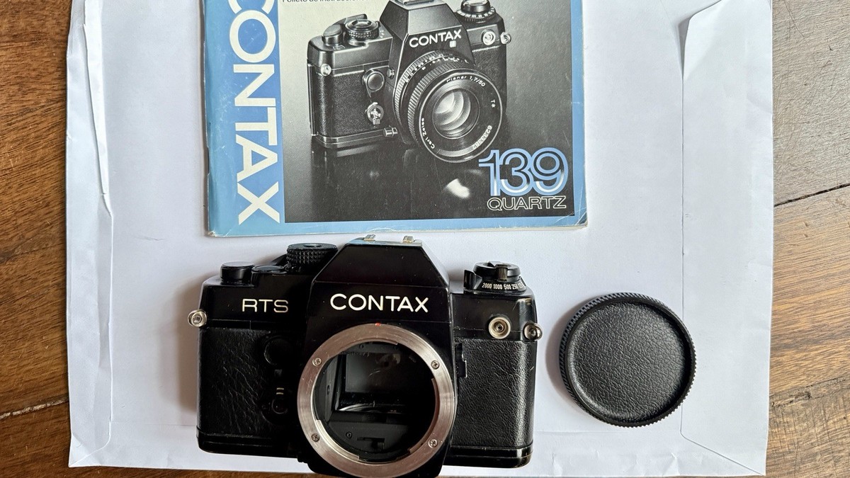 Contax RTS SLR 35mm Film Camera Body & Real Time Winder From
