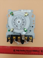 TT104M Mechanical Timer Mechanism 208-277V 40...