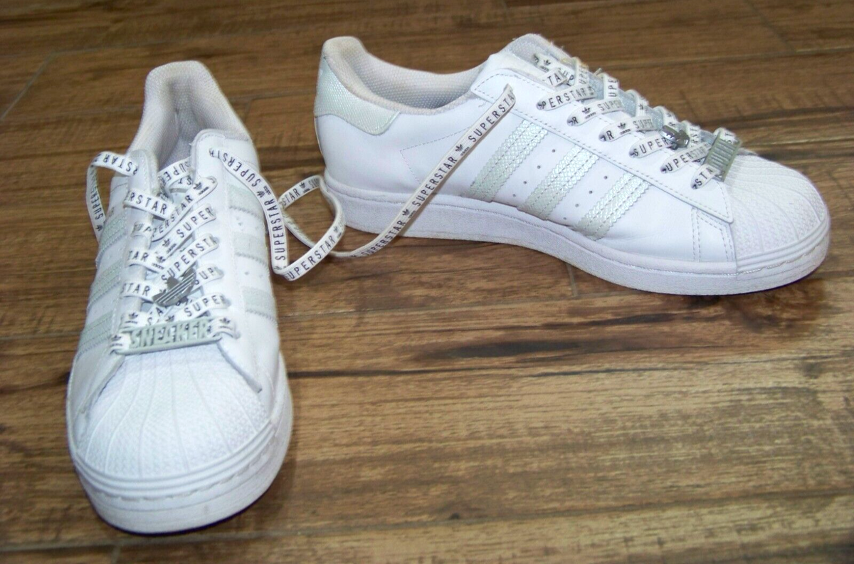 Women's Adidas SuperStar Athletic Shoes FV3392 Size -Sneaker - Main Image