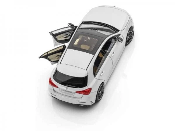 601-012 HRN-Modle 1/18 メルセデスベンツ AMG