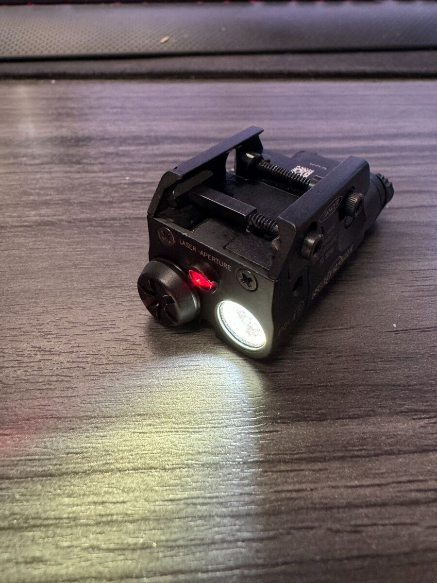 USED SureFire XC2-A Ultra Compact 300 Lumen LED Handgun USED SureFire XC2-A Ultra Compact 300 Lumen LED Handgun