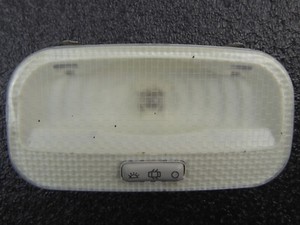 Citroen Berlingo II  B9 Innenleuchte Innen Beleuchtung Leseleuchte 9680717080