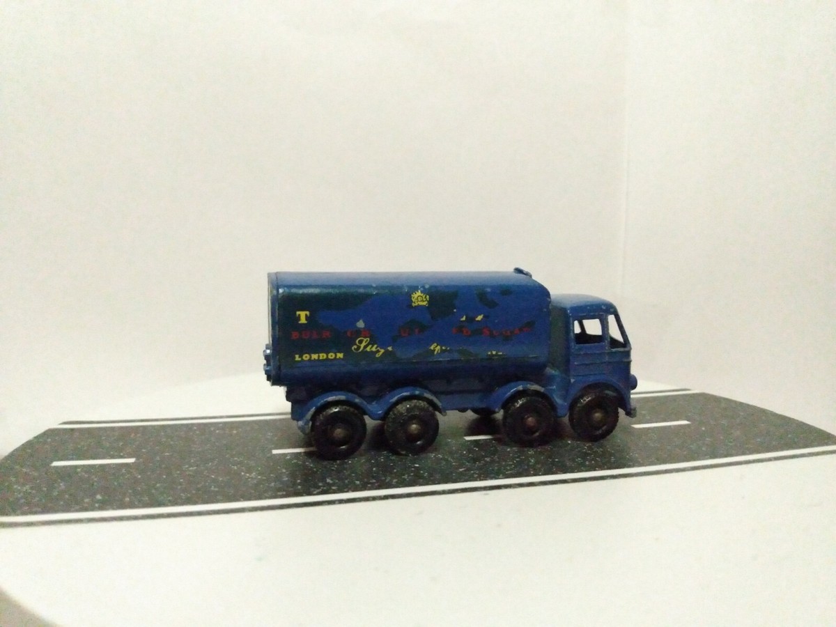 MATCHBOX No.10 SUGAR CONTAINER ※黒プラスチック Matchbox Lesney #10 Foden Tate & Lyle 15 Ton Sugar Container Truck