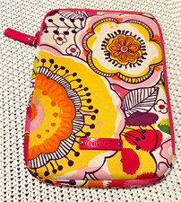 VERA BRADLEY Neoprene Pattern Small Tablet Sleeve Holder 6.5" x 9" - FLAW