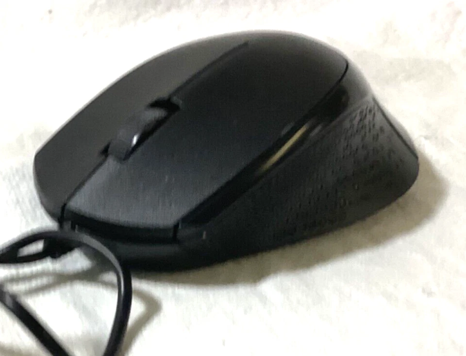 Mouse de computadora iMicro MO-205U con cable USB óptico negro Foto 4 de 4