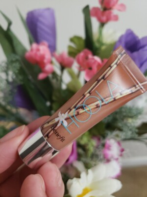 Benefit Hoola Ultra Plush Shimmered Lip Gloss 0.22 oz travel size New!
