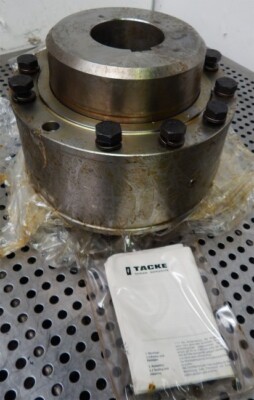 Renk / Tacke 319762 H7 Bogenzahn-Kupplung Nabe A - unused -