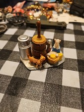 Lemar Village Collection Dairy Fans 2007 Limited Edition