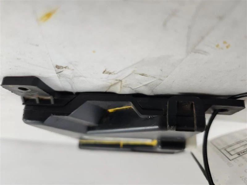 Chasis ECM puerta izquierda antirrobo se adapta a 95-97 CROWN VICTORIA 3791649 Foto 4 de 4