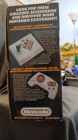 Nintendo Entertainment System NES Action Set Console w/ Zapper Light Gun, Box