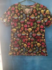Zoe  Chloe Womens Scrub Top Size Medium Black With Fish