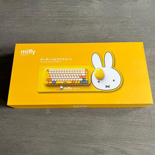 Miffy Dick Bruna Keyboard + Mouse + Mat Set Wireless Blue Yellow - 第 12/13 張圖片