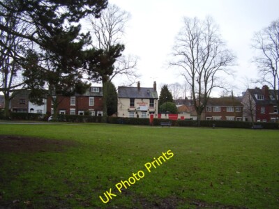 Photo 6x4 Across the Green Coventry The Bloomfield Tavern viewed from acr c2015