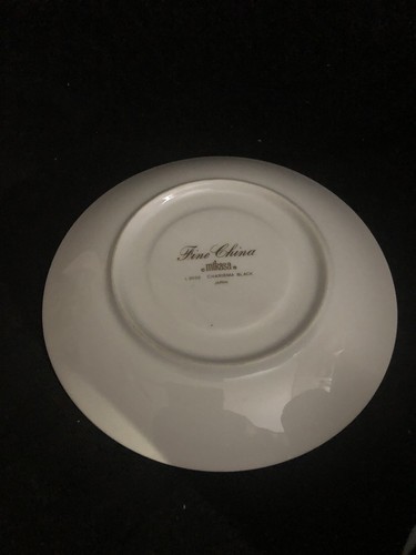 Mikasa Charisma Black L 9050 China 2 Coffee Cups and 1 Saucer Replacement Piece - Picture 8 of 9