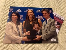 Diana Taurasi Signed 8 X 10 Photo JSA Authenticated COA UCONN Phoenix Mercury