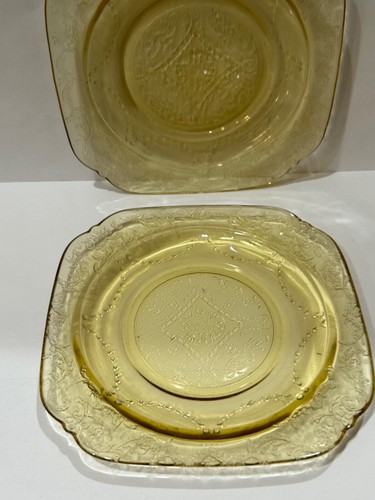 VINTAGE FEDERAL MADRID YELLOW DESIGNED SMALL GLASS PLATE 6” DIAMETER - Picture 2 of 8