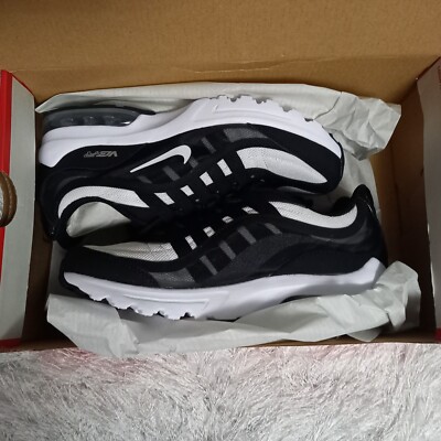nike air max vg r black and white