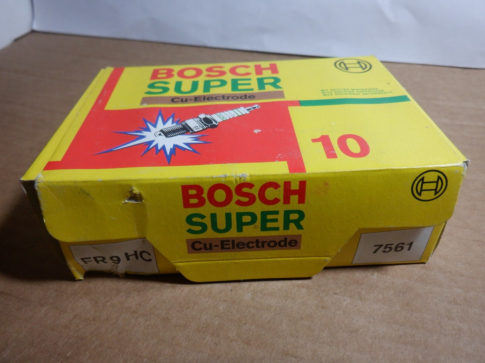BOX of 10 BOSCH SUPER CU-ELECTRODE 7561 THERMO-ELASTIC SPARK PLUGS FR 9 HC NOS