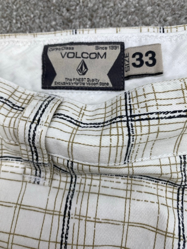 Volcom Chino Shorts Men's 33x10 White Plaid Skater Surf Golf 5447 - Picture 5 of 13