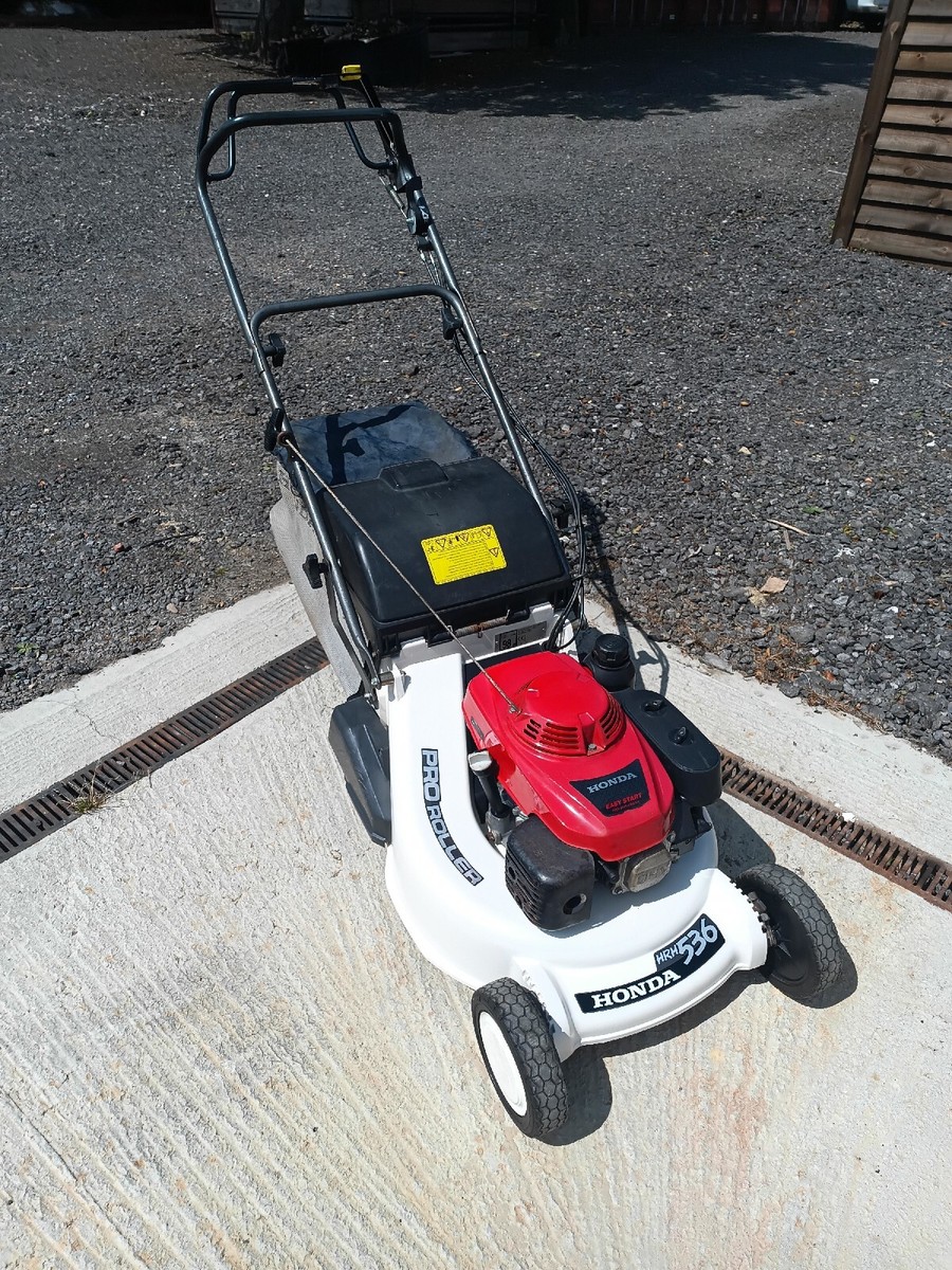 HONDA HRD 536 Lawn Mower Roller Drive Lovely Condition Delivery