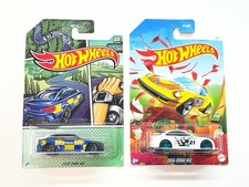 HOT WHEELS 2016 BMW M2 LOT OF 2