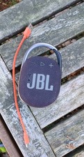 JBL Clip 4 Tragbarer Bluetooth-Lautsprecher - Schwarz