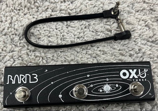 Комплект из трех педалей и монтажной пластины Barn3 OXU - неиспользуемый в упаковках