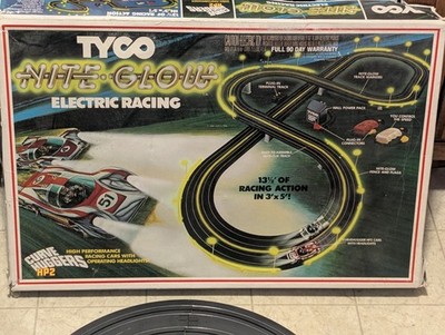 Tyco Nite Glow slotcar set