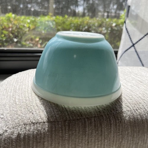 New ListingPyrex 401 Blue Nesting Mixing Bowl Ovenware 1.5 Pt