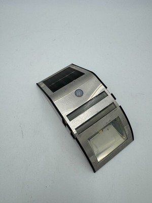 EDCO LED-Solarwandleuchte mit Bewegungsmelder Ersatzteilspender